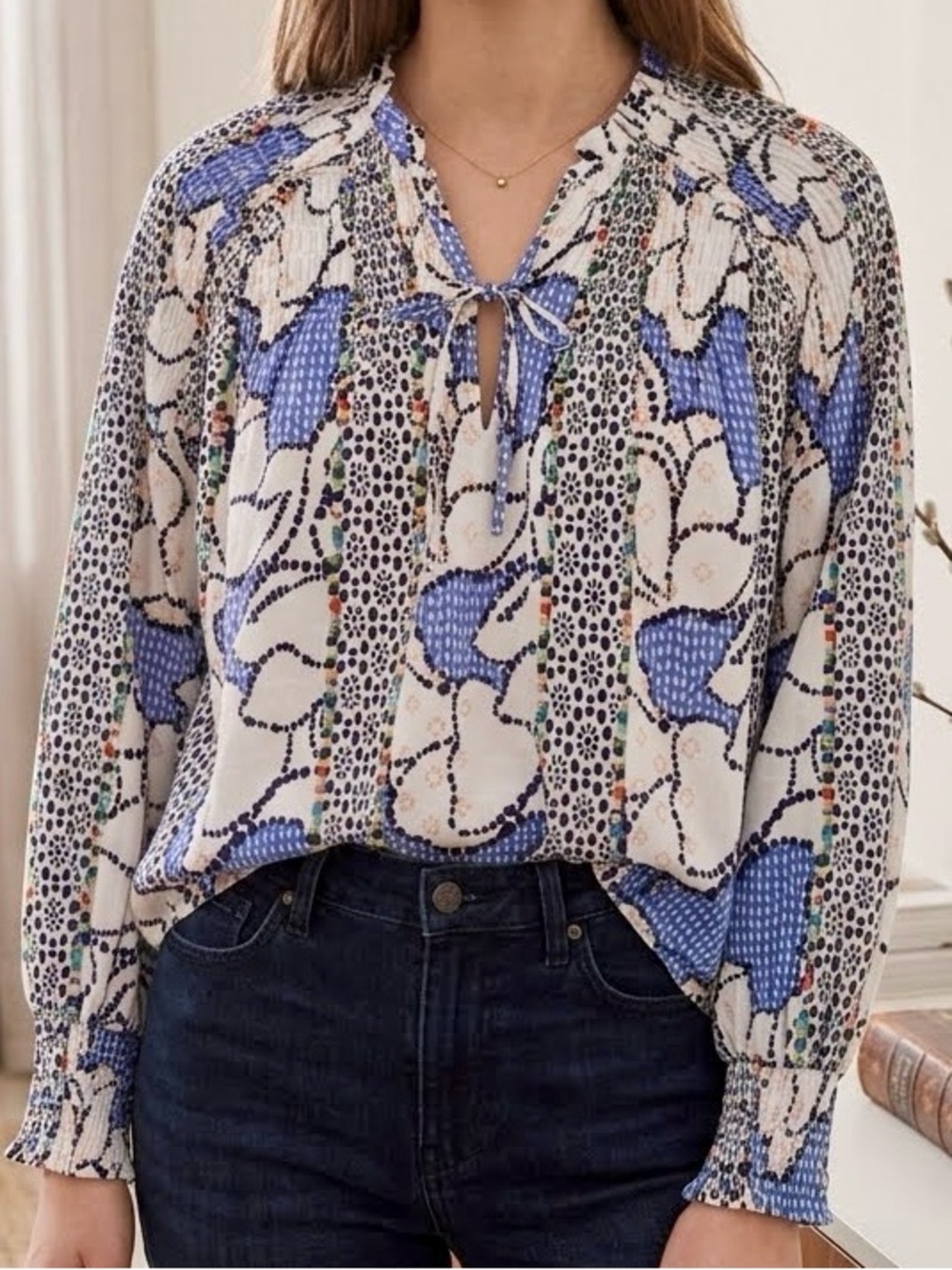 Red Camel Blue White Floral Dotted Boho Blouse Tie V-Neck Size S EUC